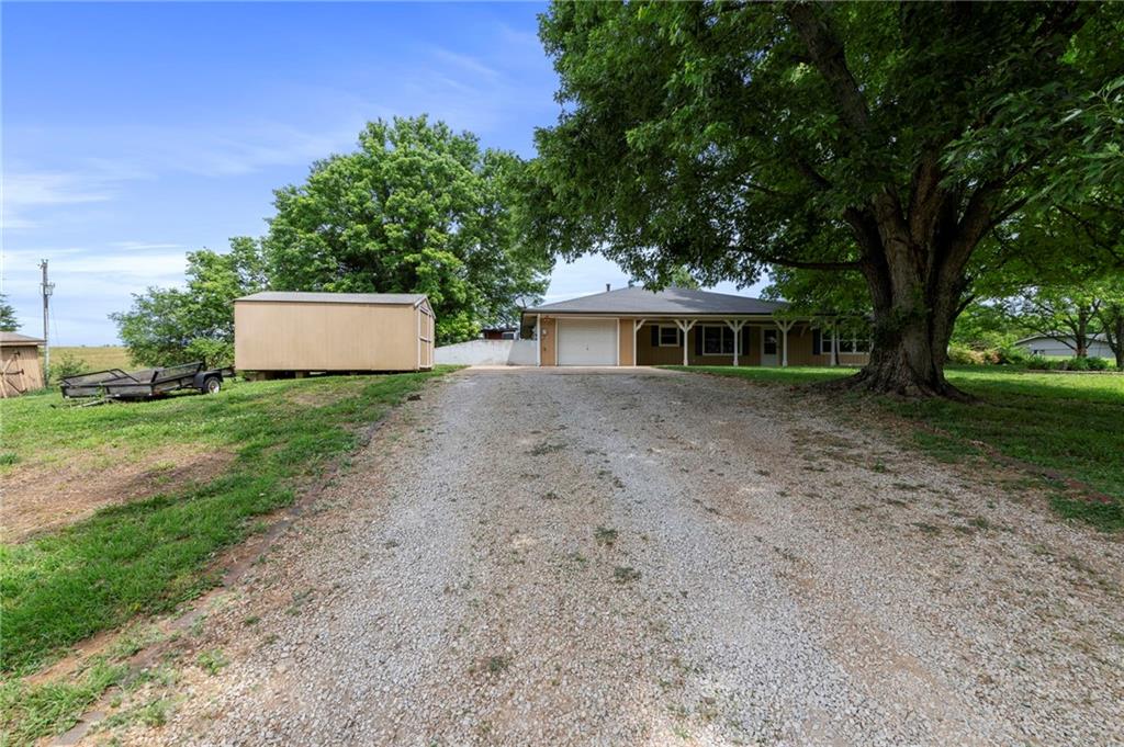 Listing Photo MLS #HMS2557231