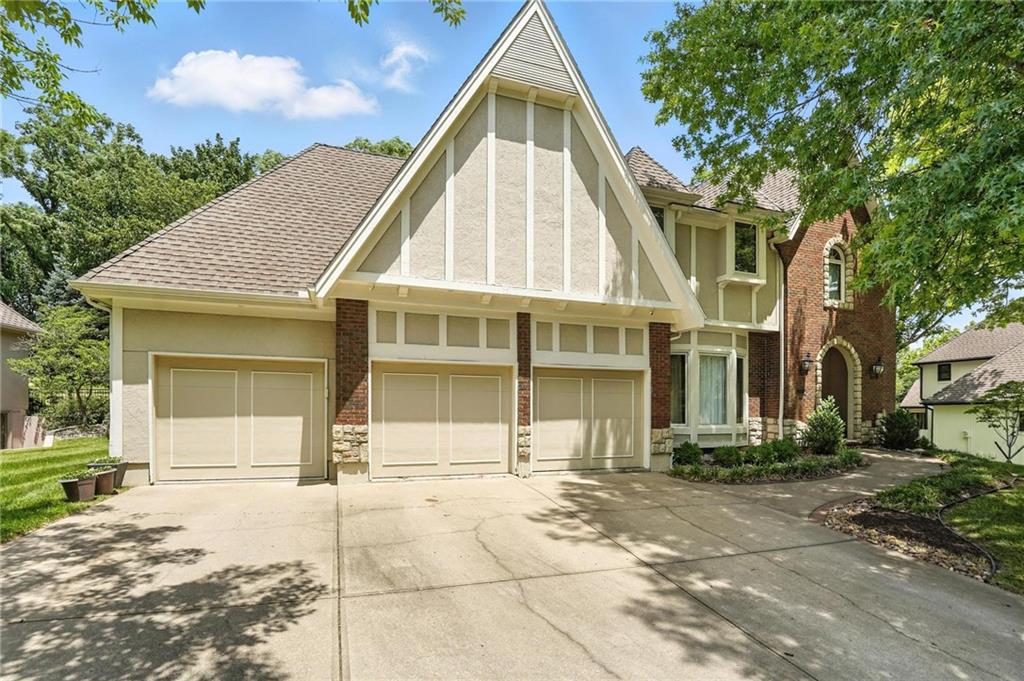 Listing Photo MLS #HMS2557237
