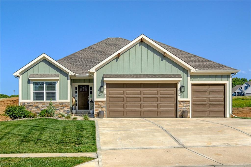 Listing Photo MLS #HMS2557240