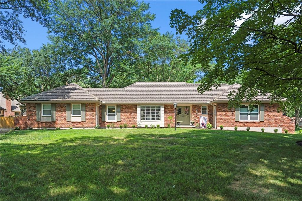 Listing Photo MLS #HMS2557513