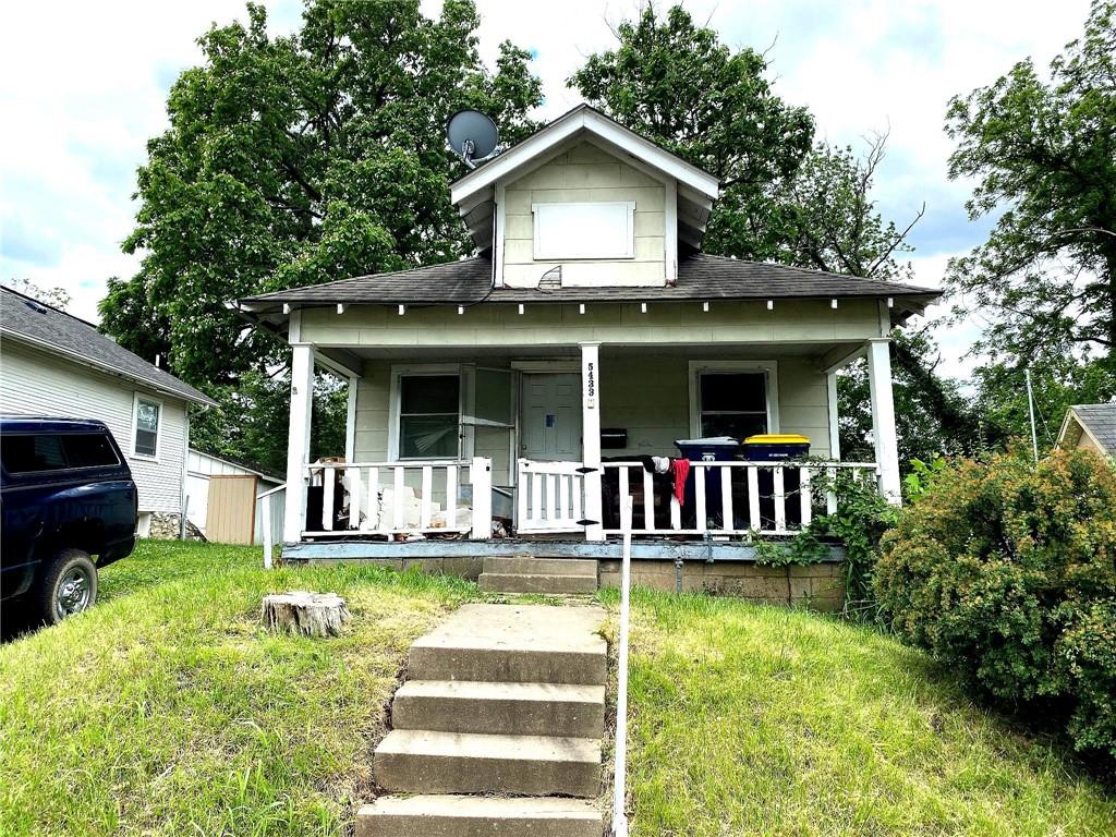 Listing Photo MLS #HMS2557601