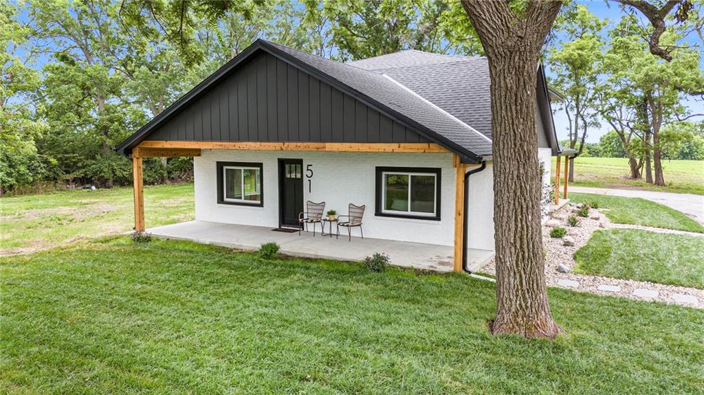 Listing Photo MLS #HMS2557602