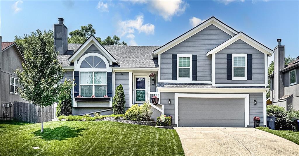 Listing Photo MLS #HMS2557629