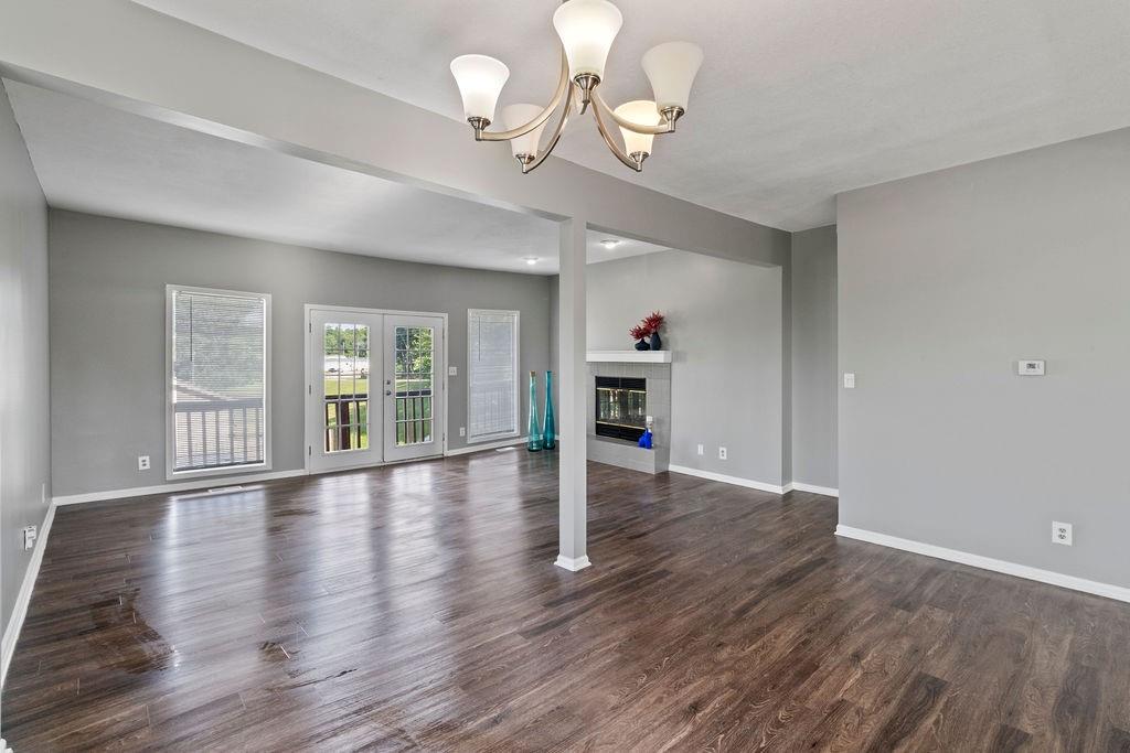 Listing Photo MLS #HMS2557644