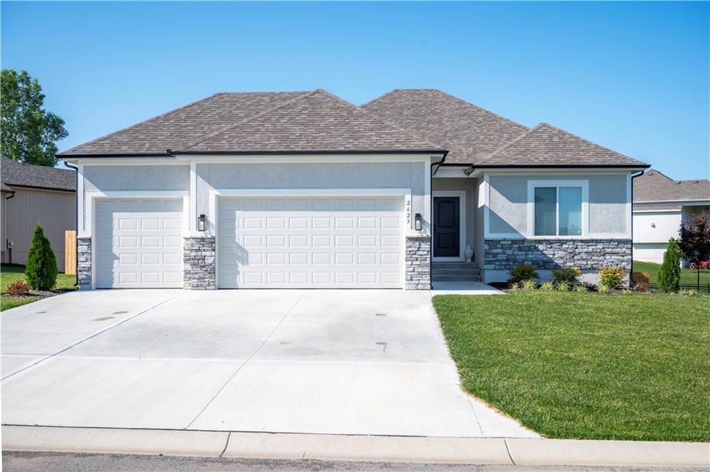 Listing Photo MLS #HMS2557716