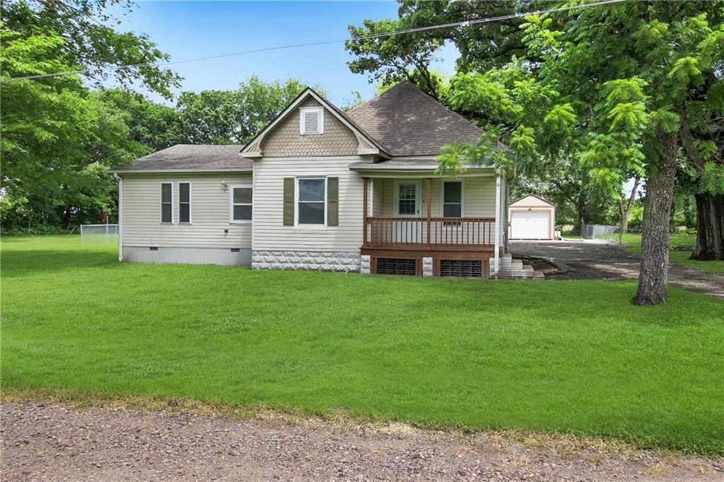 Listing Photo MLS #HMS2557785