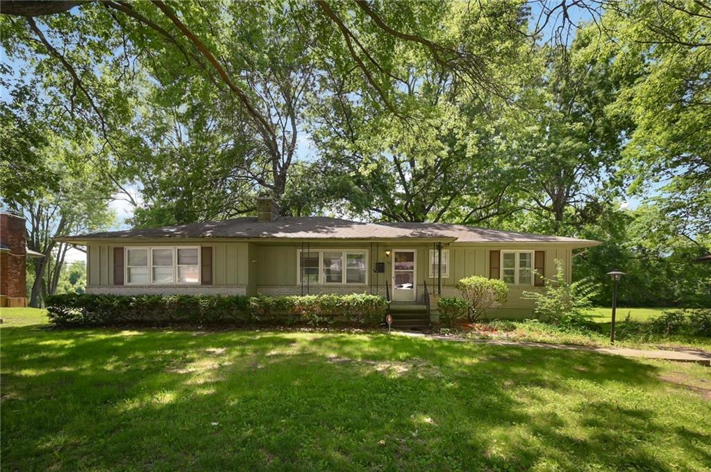 Listing Photo MLS #HMS2557840