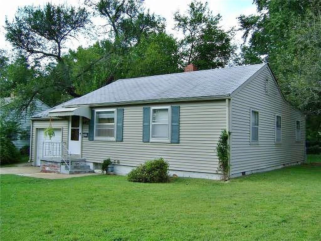 Listing Photo MLS #HMS2557871