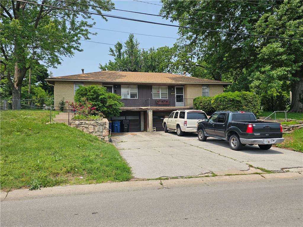 Listing Photo MLS #HMS2557898