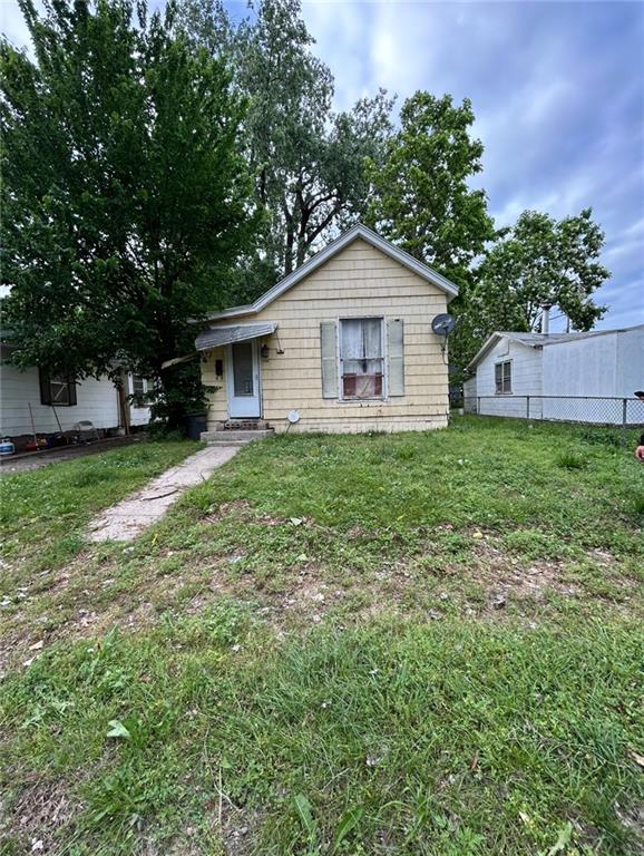 Listing Photo MLS #HMS2557921