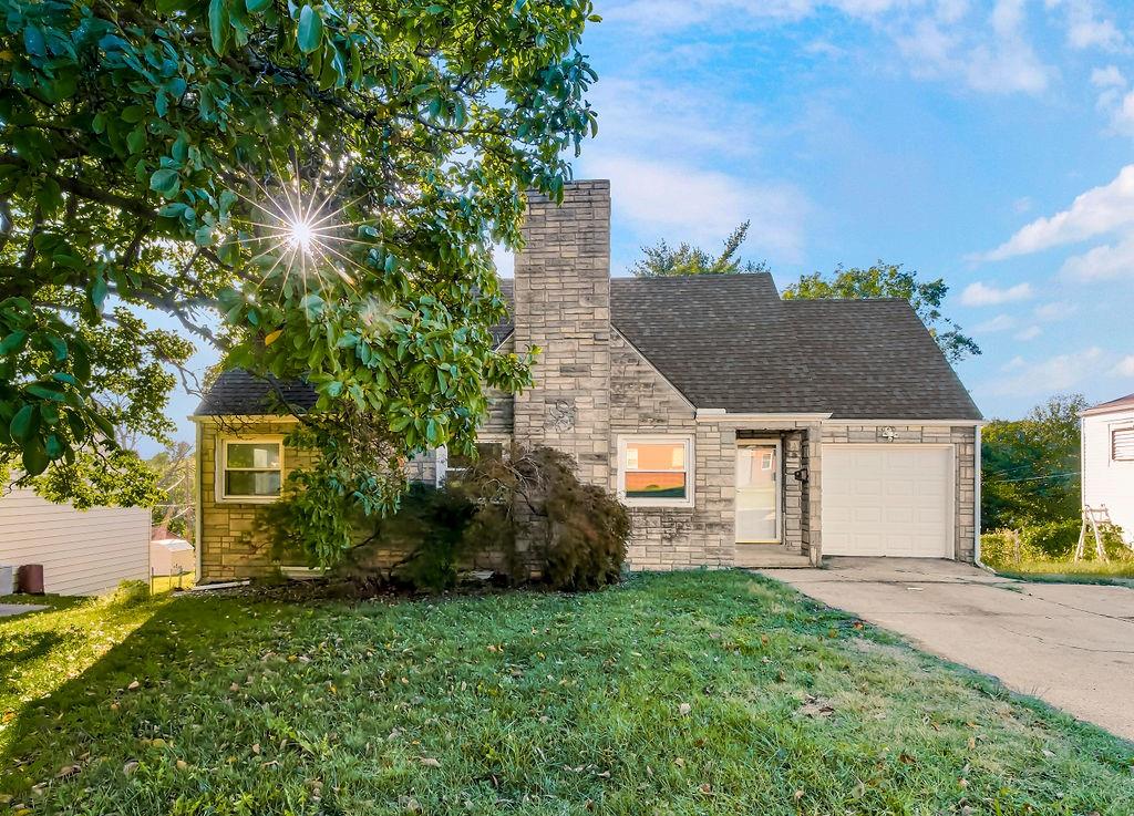 Listing Photo MLS #HMS2557957