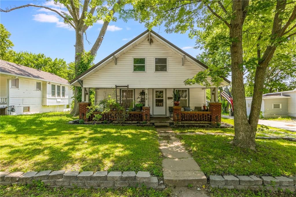 Listing Photo MLS #HMS2557962