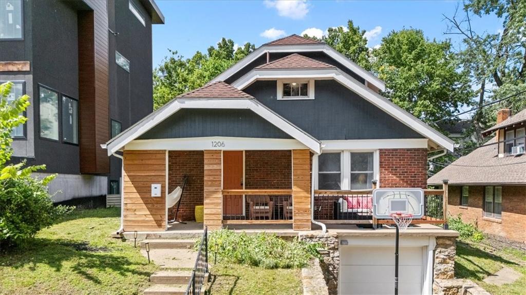 Listing Photo MLS #HMS2558023