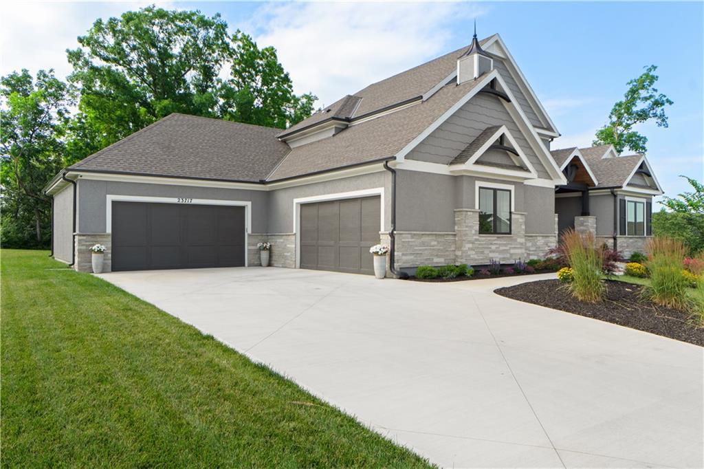 Listing Photo MLS #HMS2558088