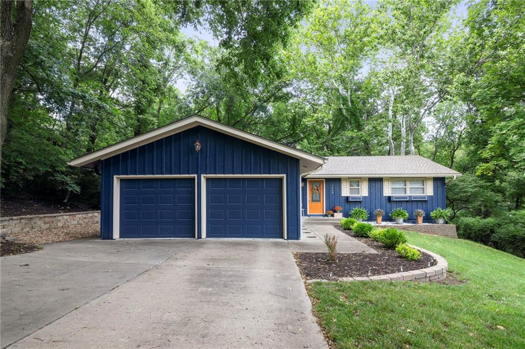 Listing Photo MLS #HMS2558092