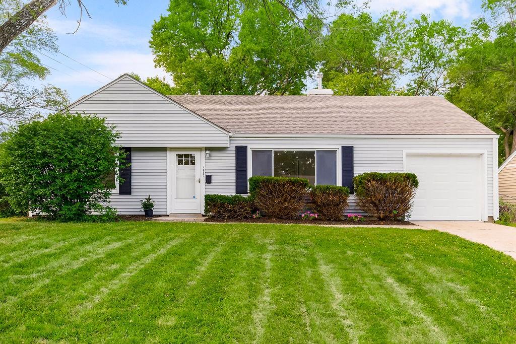Listing Photo MLS #HMS2558239
