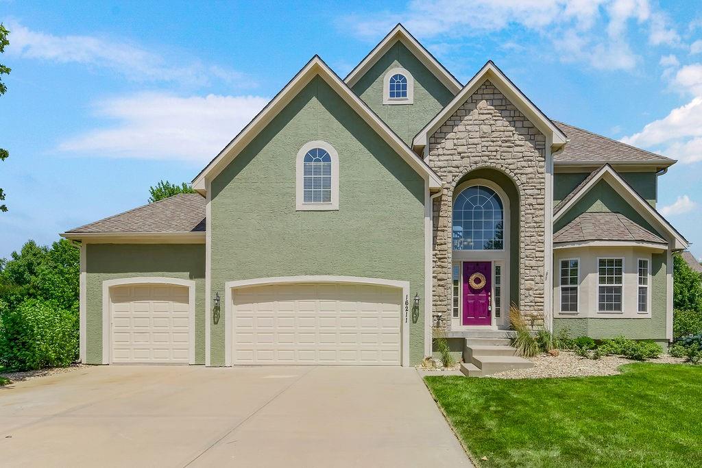 Listing Photo MLS #HMS2558247