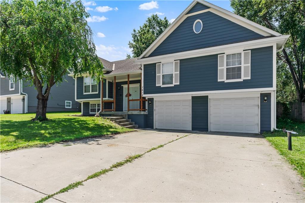 Listing Photo MLS #HMS2558271