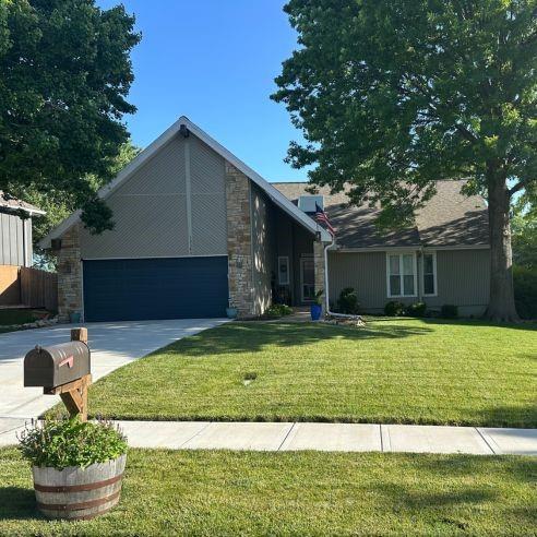 Listing Photo MLS #HMS2558313