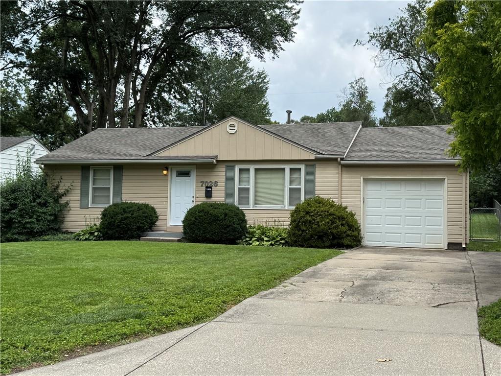 Listing Photo MLS #HMS2558379