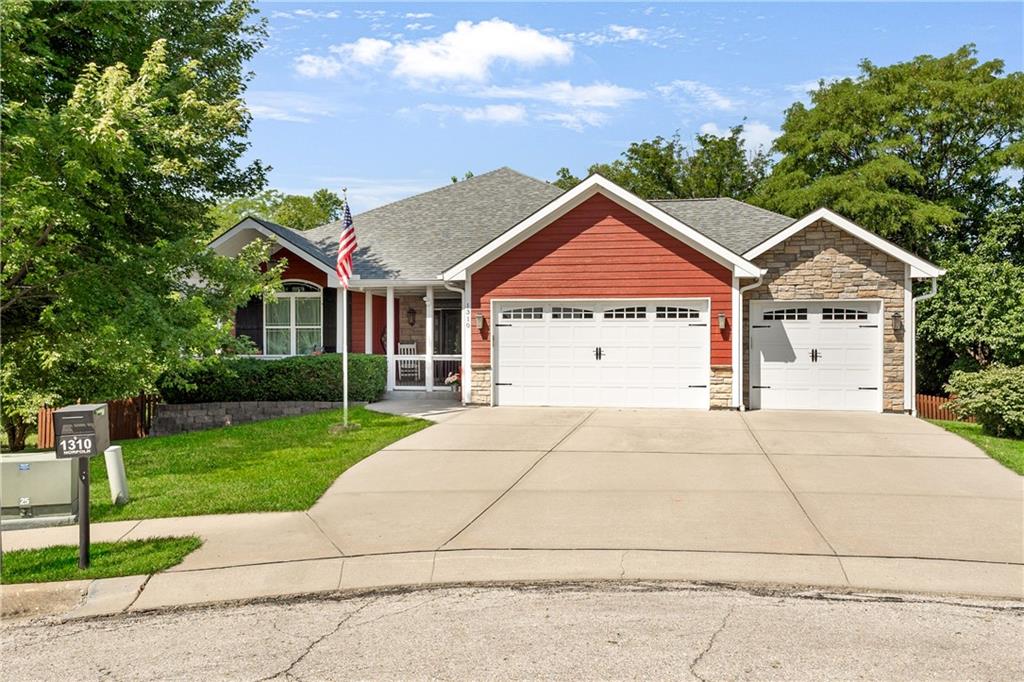 Listing Photo MLS #HMS2558407