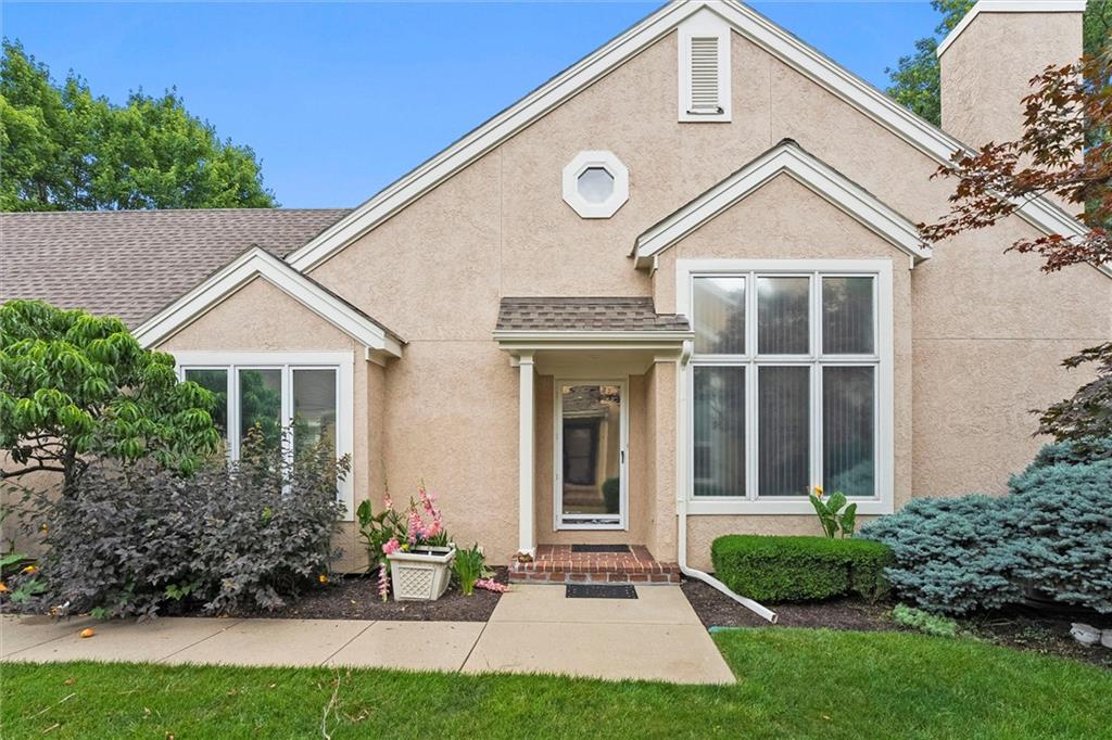 Listing Photo MLS #HMS2558451