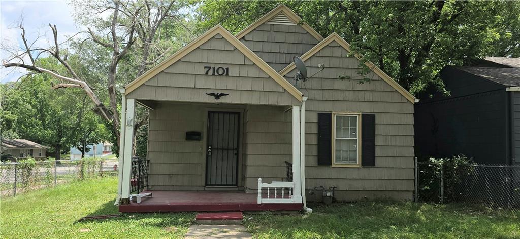 Listing Photo MLS #HMS2558622