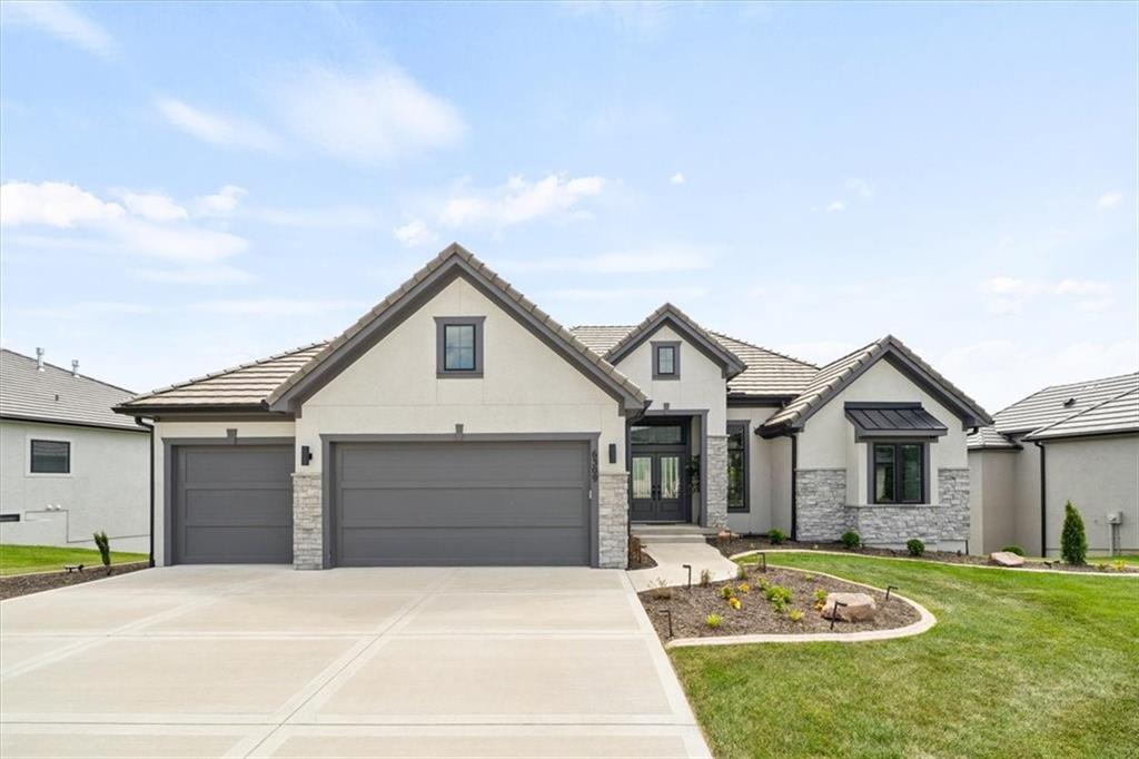 Listing Photo MLS #HMS2558645