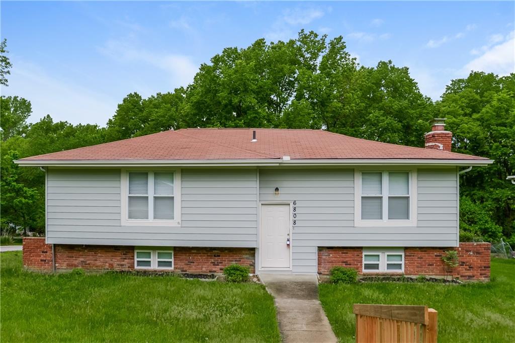 Listing Photo MLS #HMS2558650