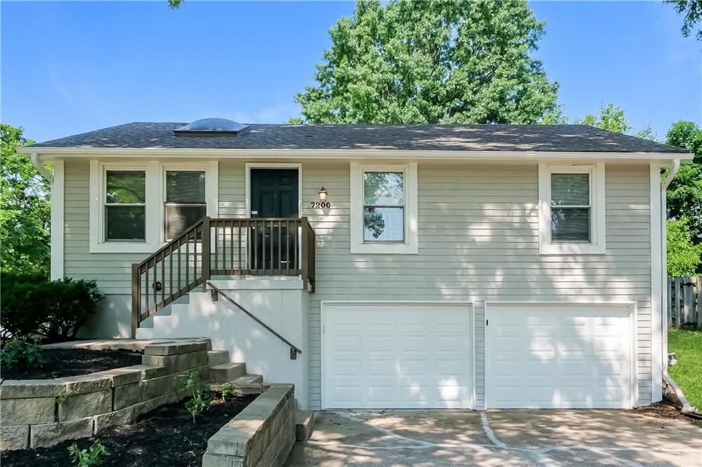 Listing Photo MLS #HMS2558664