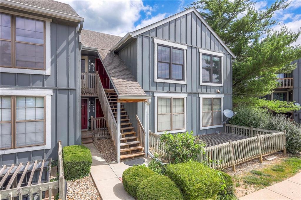 Listing Photo MLS #HMS2558685