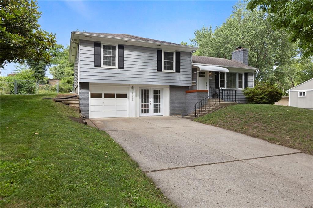 Listing Photo MLS #HMS2558689