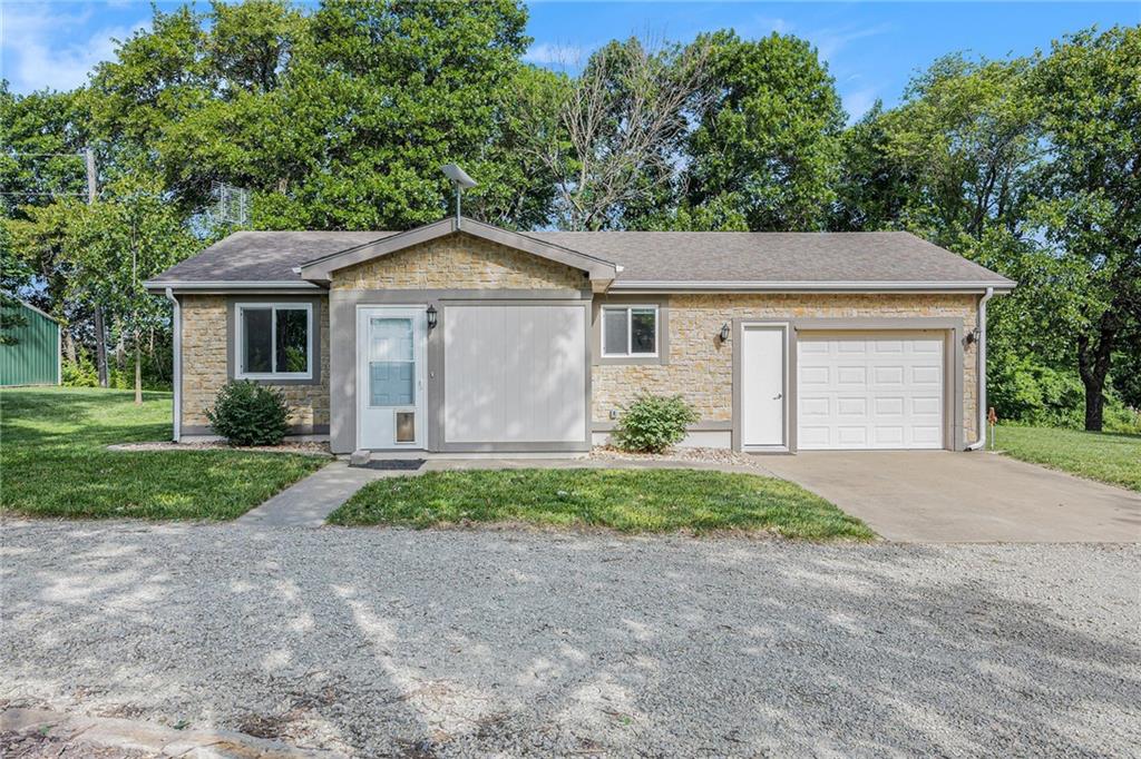 Listing Photo MLS #HMS2558705