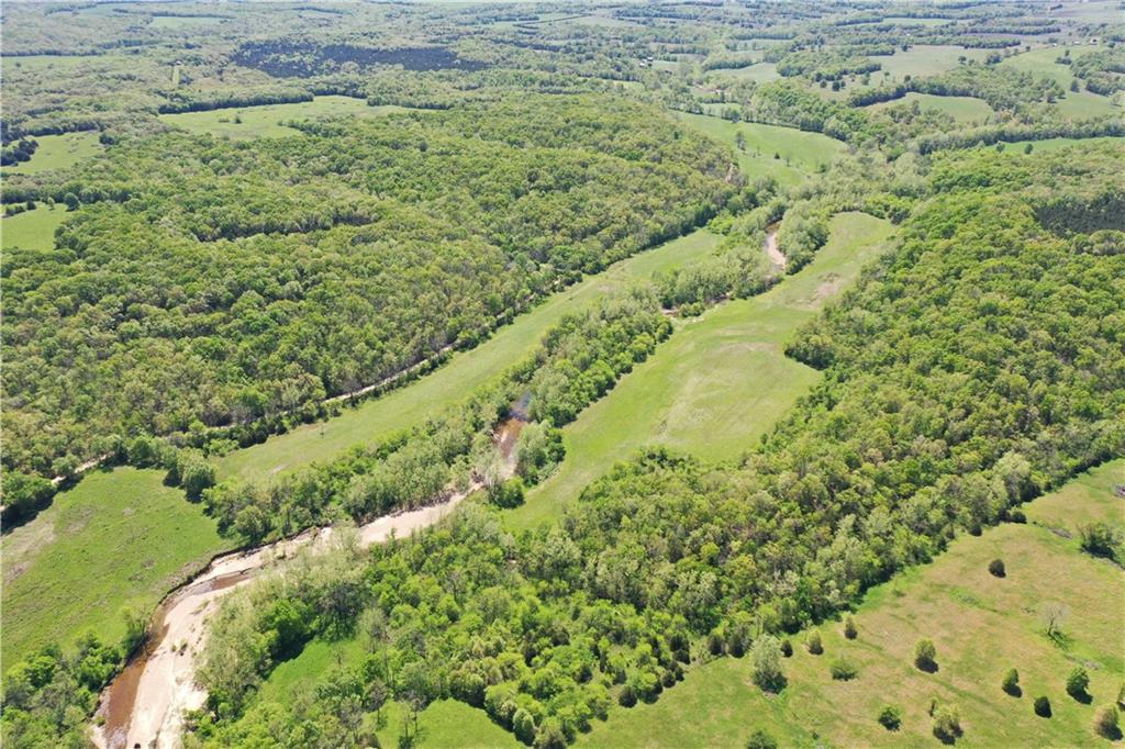 Listing Photo MLS #HMS2558791