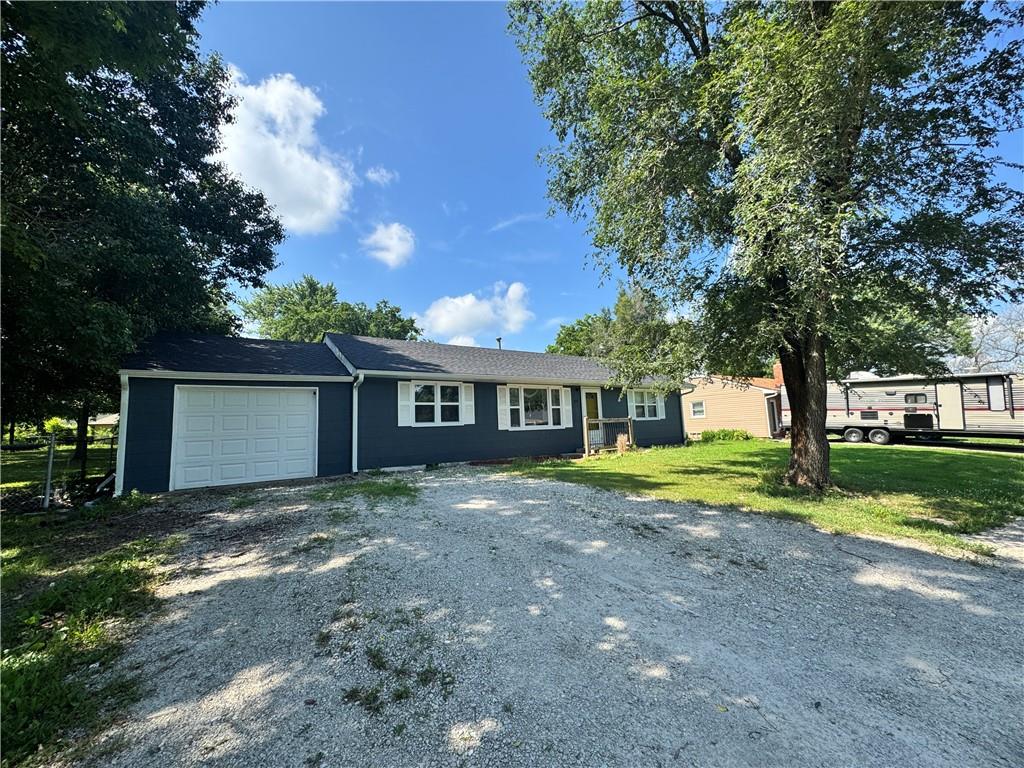 Listing Photo MLS #HMS2558821