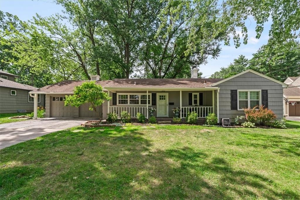 Listing Photo MLS #HMS2558834