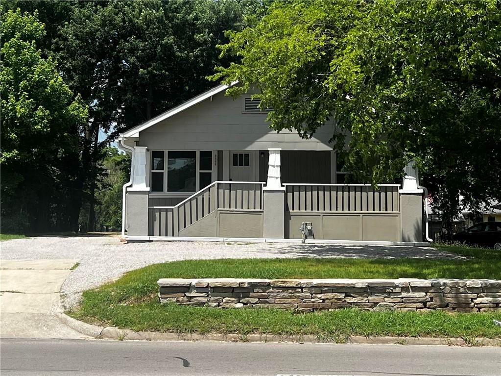 Listing Photo MLS #HMS2558836