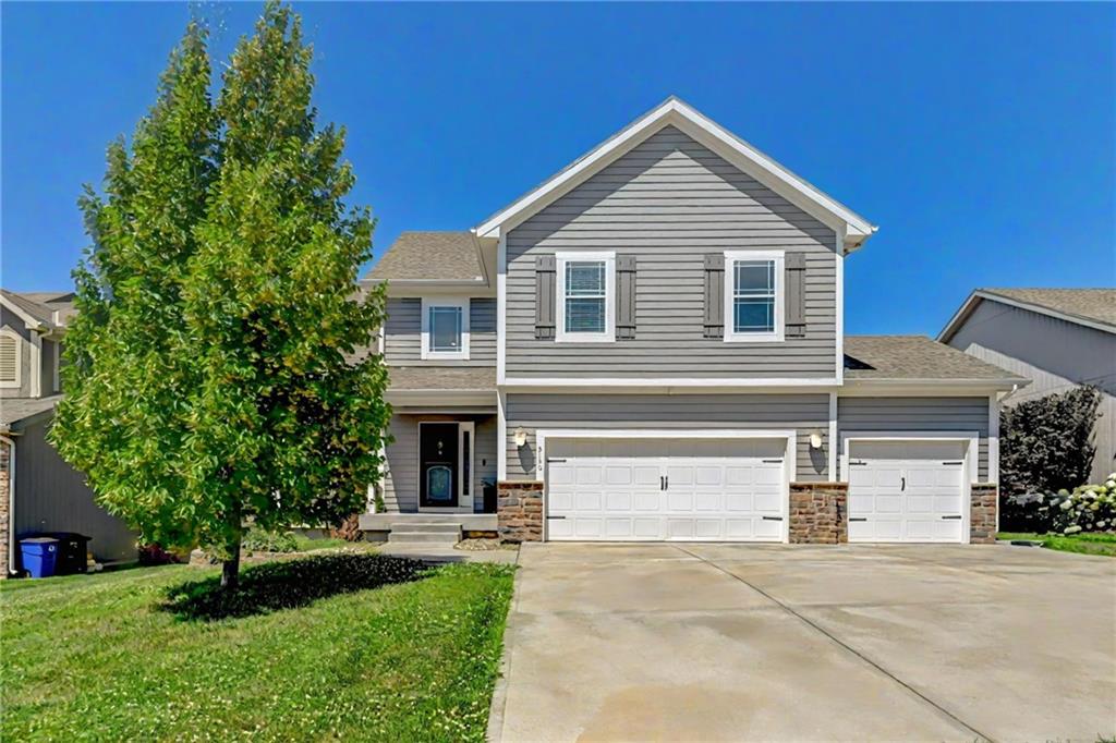 Listing Photo MLS #HMS2558850