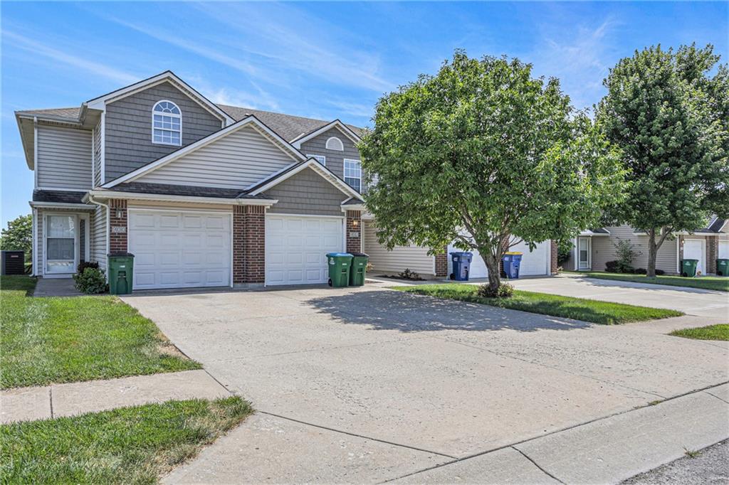 Listing Photo MLS #HMS2558857