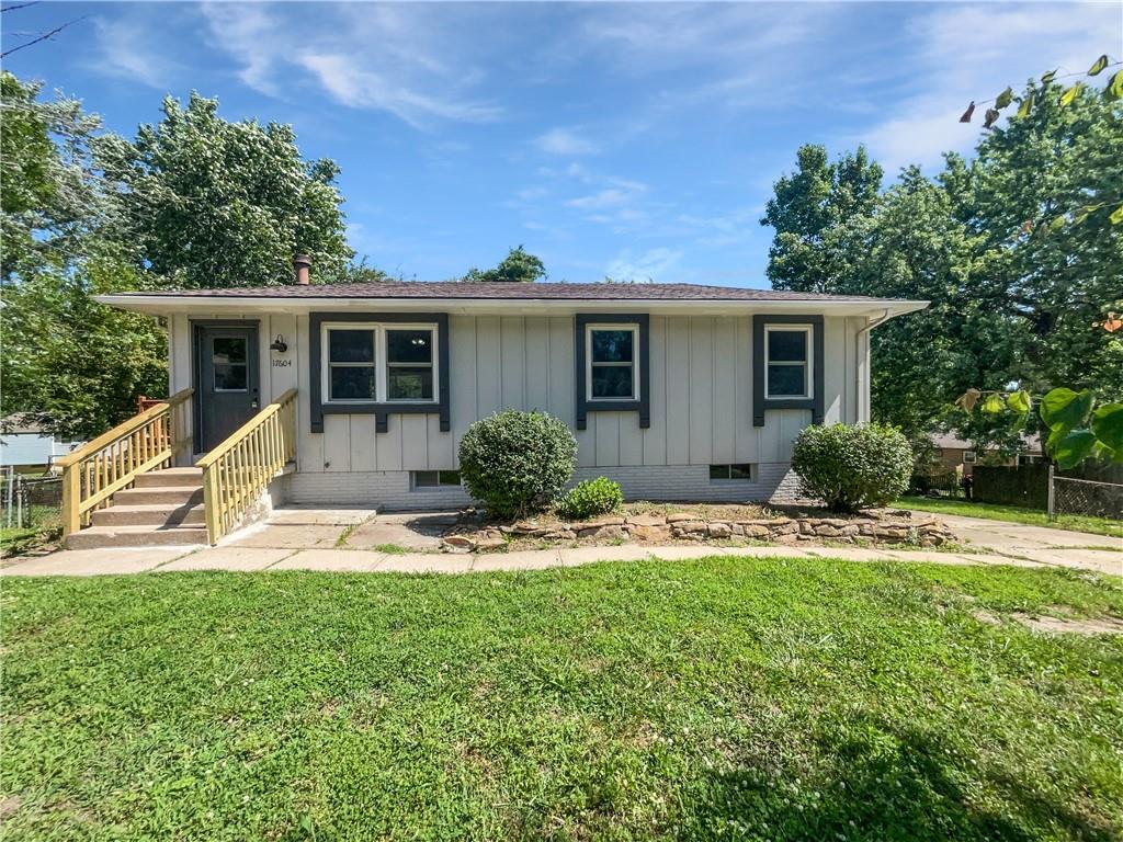 Listing Photo MLS #HMS2558879