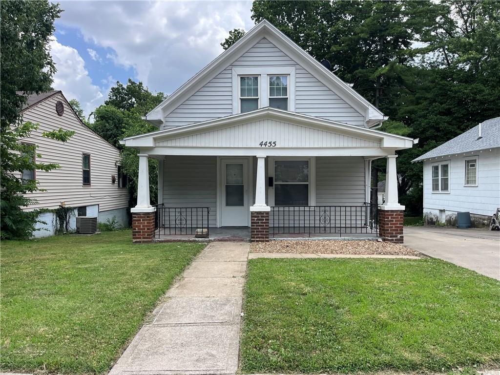 Listing Photo MLS #HMS2558885