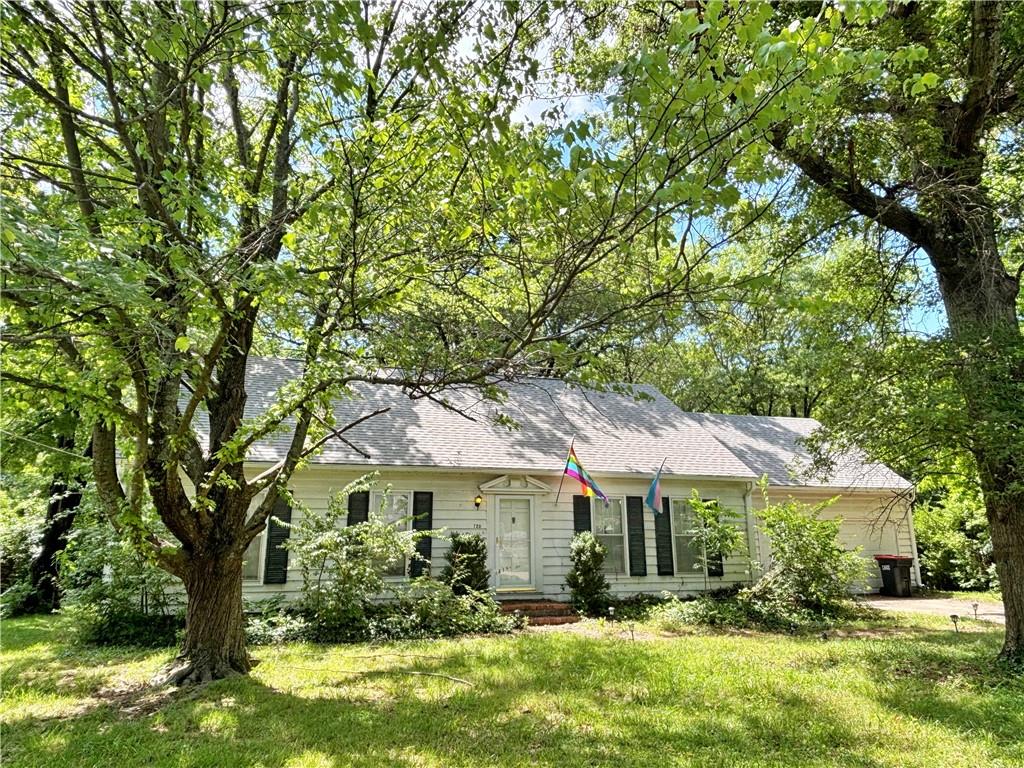 Listing Photo MLS #HMS2558896