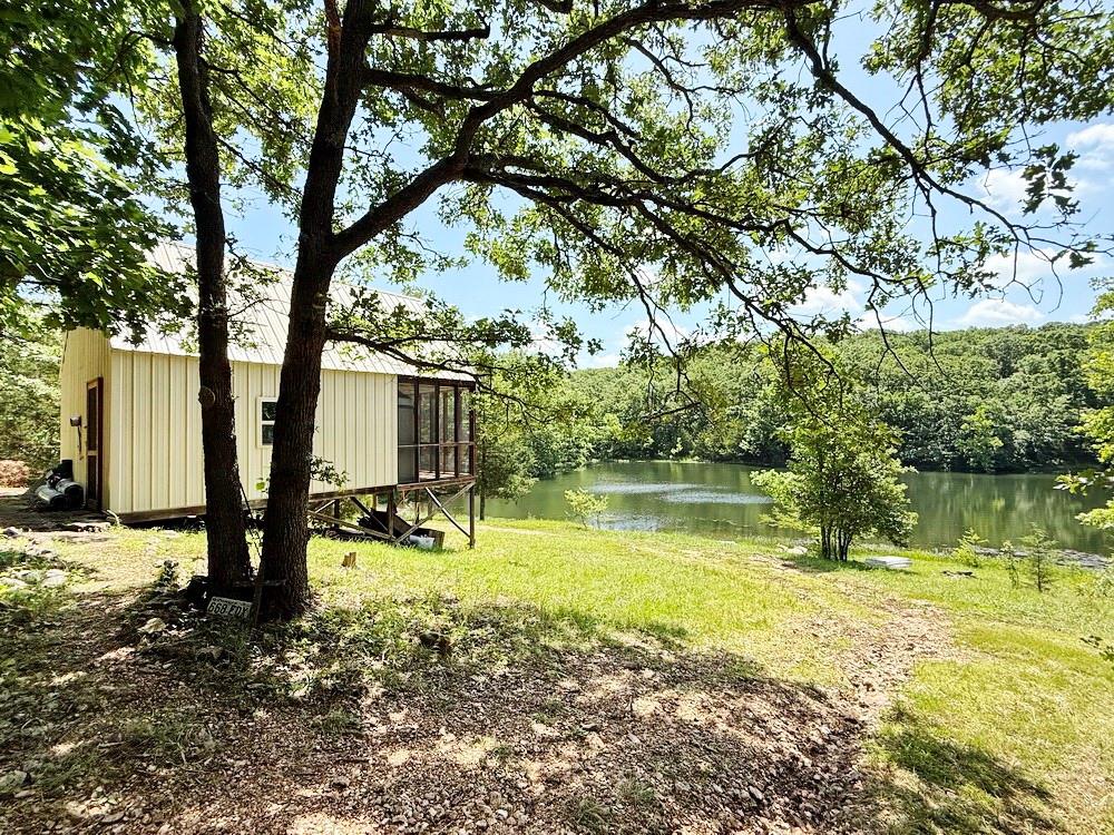 Listing Photo MLS #HMS2558918