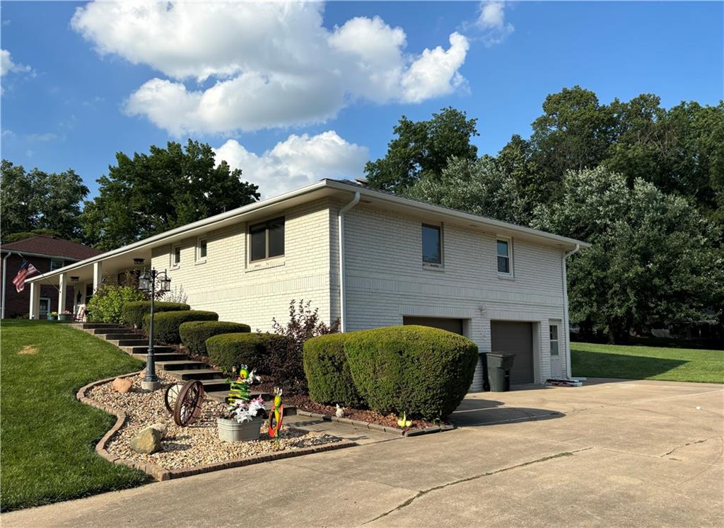 Listing Photo MLS #HMS2558958