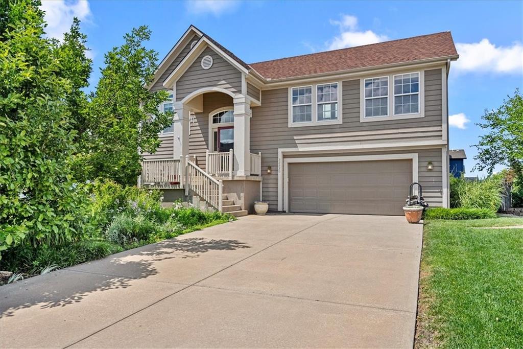 Listing Photo MLS #HMS2559004