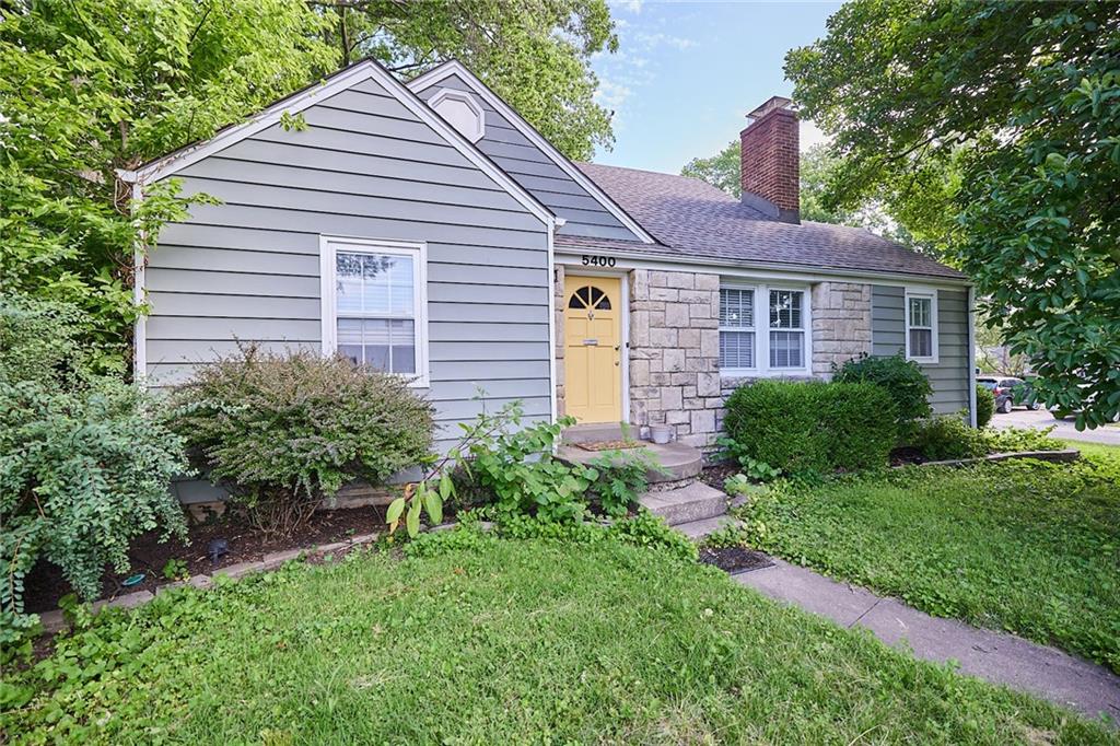 Listing Photo MLS #HMS2559031