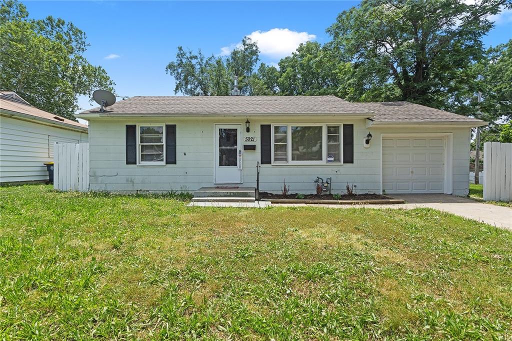 Listing Photo MLS #HMS2559032