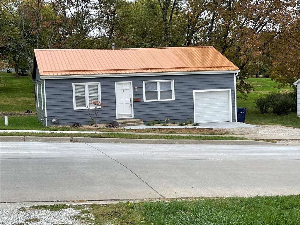 Listing Photo MLS #HMS2559103
