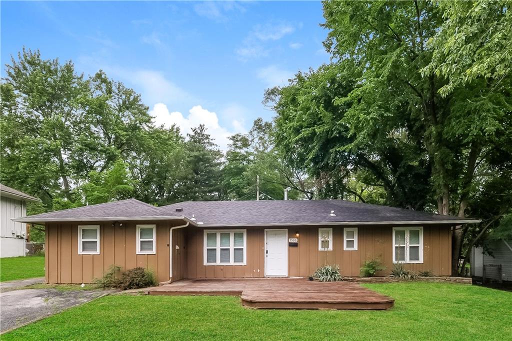 Listing Photo MLS #HMS2559129