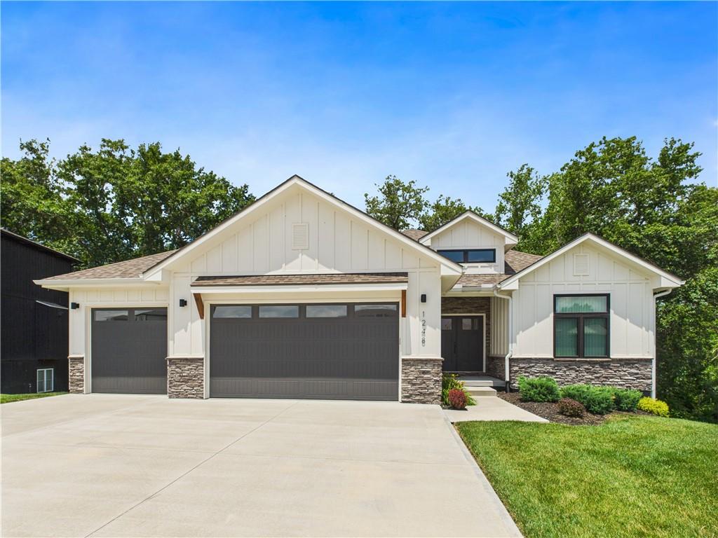 Listing Photo MLS #HMS2559134